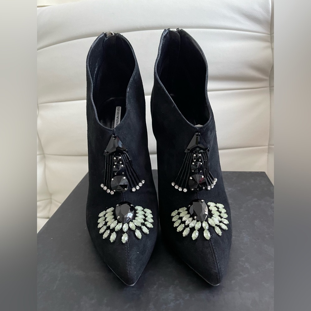 Emporio Armani high heel boots. Size 8.5. - Picture 4 of 4